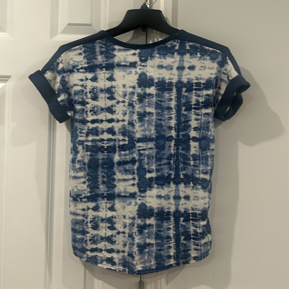 Lucky Brand Short Sleeve Tee NWT - Picture 2 of 4
